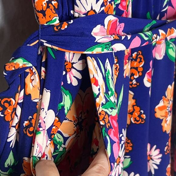 MARKET & SPRUCE Floral Romper 3/4 Sleeve V-Neck Tie Waist Blue Mutli Size L NWT - Picture 6 of 11